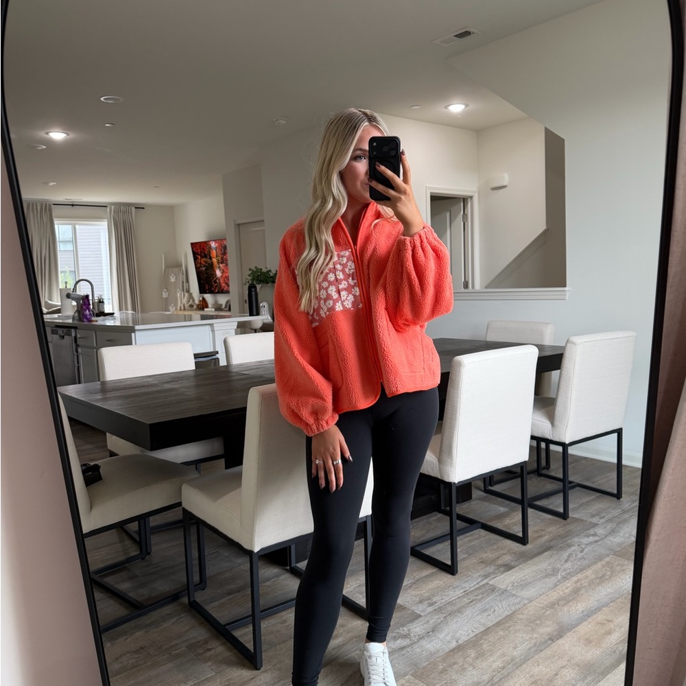 One arrival Women's Coral orange floral Fleece Pullover